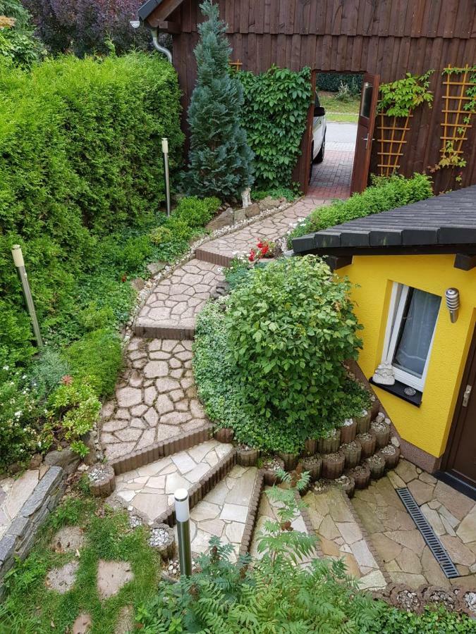 Ferienwohnung Haehnert Schwarzenberg  Exterior foto